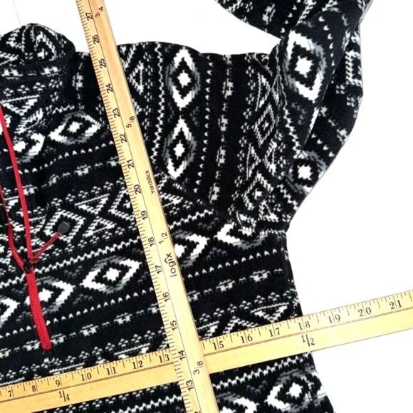 Eddie Bauer Womens M Black & White Aztec Fleece Pullover - Picture 6 of 6